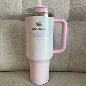 STANLEY H2.0 Flowstate Quencher Tumbler in Watercolor Tulle (Target Exclusive)